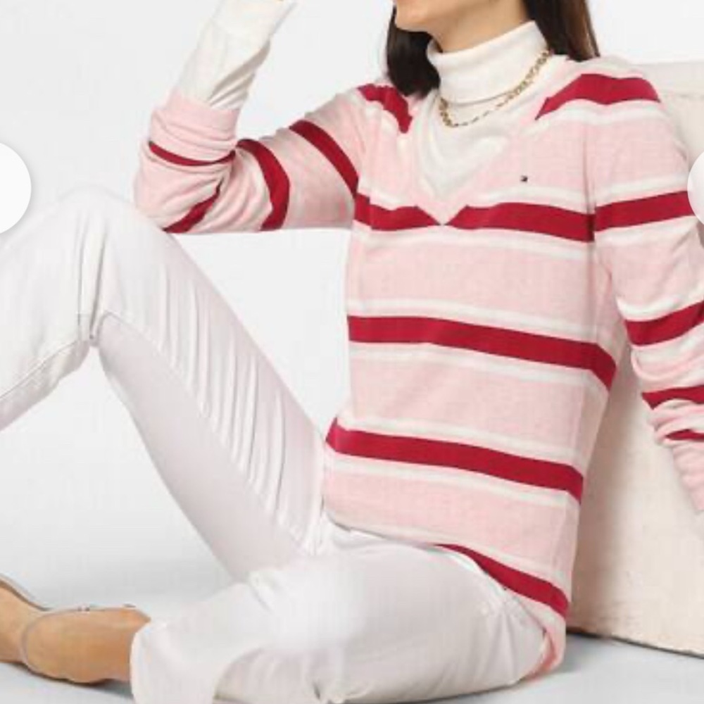 TOMMY HILFIGER-  Pink and Fushia Striped V-Neck Sweater - XXS